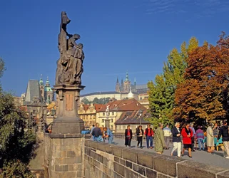 Statue auf der Karlsbrücke